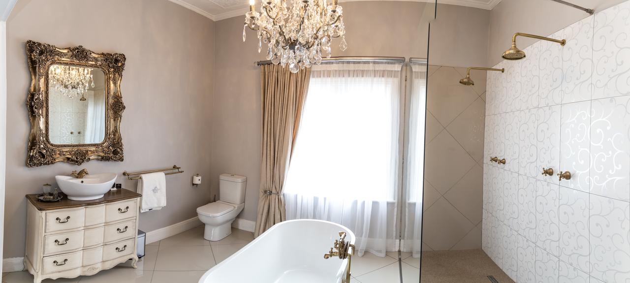The Kingsman Boutique Hotel Burgersdorp Екстер'єр фото